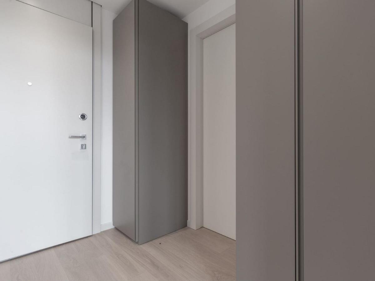 The Best Rent - Monolocale Moderno A Due Passi Dal Duomo Milan Exterior photo